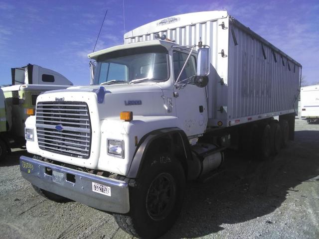 1FDZW90R8NVA09740 - 1992 FORD N-SERIES LNT9000 WHITE photo 2