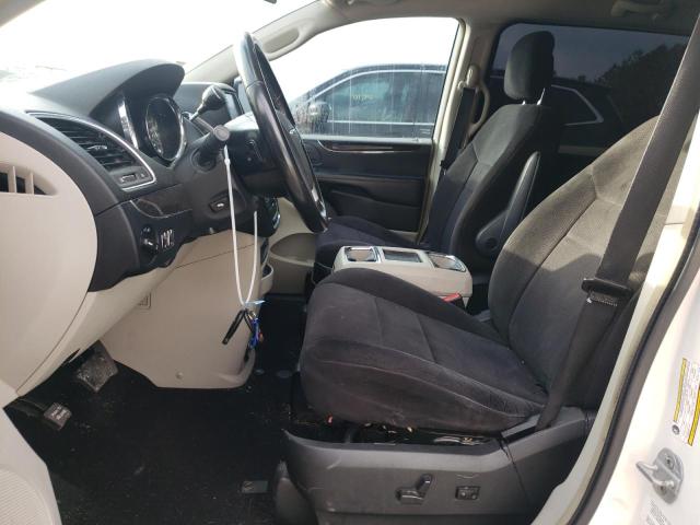 2A4RR5DG7BR635852 - 2011 CHRYSLER TOWN & COU TOURING WHITE photo 7