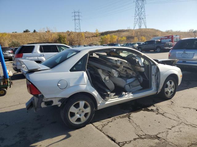 1FAHP34N77W129694 - 2007 FORD FOCUS ZX4 SILVER photo 3