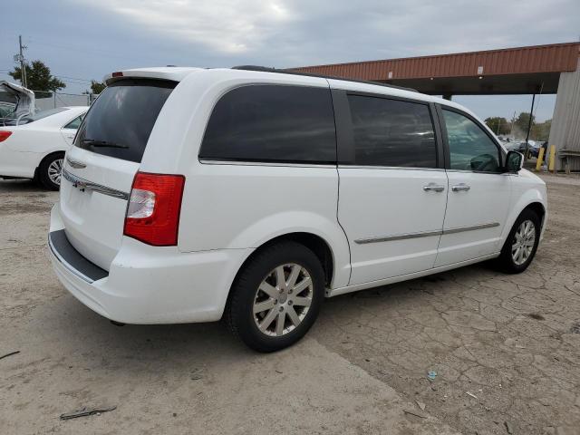 2C4RC1BG6FR589679 - 2015 CHRYSLER TOWN & COU TOURING WHITE photo 3