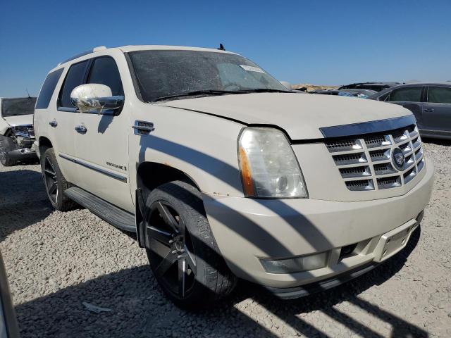 1GYFK63877R257326 - 2007 CADILLAC ESCALADE LUXURY WHITE photo 4