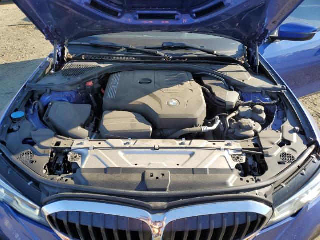 WBA5R7C57KAJ80731 - 2019 BMW 330XI BLUE photo 11