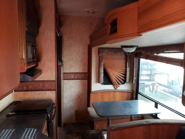 4YDF33822DA740154 - 2013 KEYSTONE MONTANA BEIGE photo 6