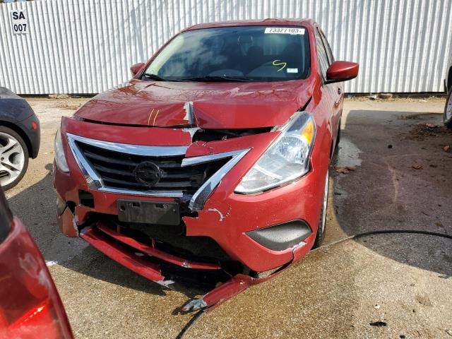 3N1CN7AP3HL884097 - 2017 NISSAN VERSA S MAROON photo 5