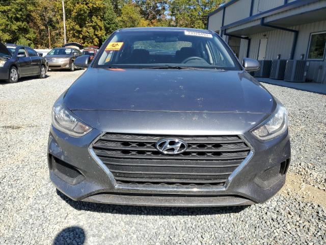 3KPC24A66LE104912 - 2020 HYUNDAI ACCENT SE GRAY photo 5