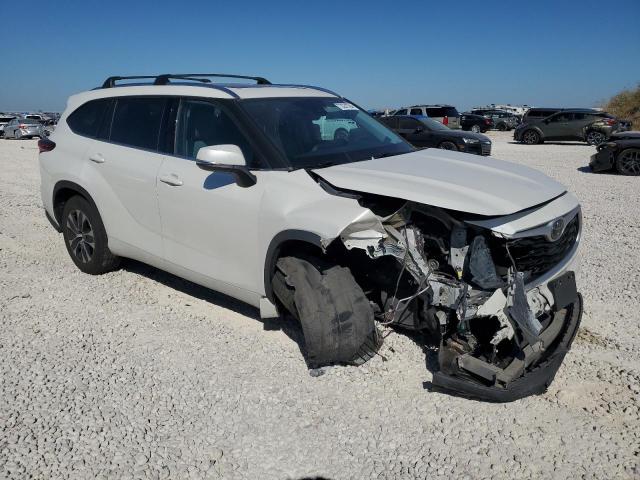 5TDGZRAH5LS501982 - 2020 TOYOTA HIGHLANDER XLE 白色 照片 4