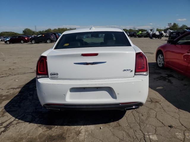 2C3CCABG3FH926731 - 2015 CHRYSLER 300 S WHITE photo 6