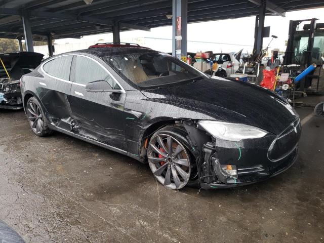 5YJSA1E41GF126368 - 2016 TESLA MODEL S Սև լուսանկար 4