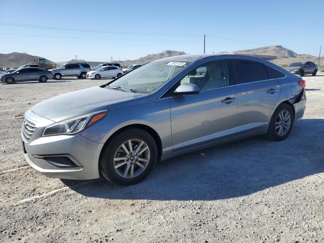 5NPE24AF6GH329583 - 2016 HYUNDAI SONATA SE SILVER photo 1