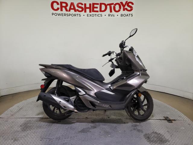 RLHKF3005KY001366 - 2019 HONDA WW150 GRAY photo 1