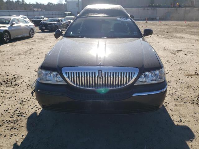 2L1FM88W68X646191 - 2008 LINCOLN TOWN CAR EXECUTIVE Черный фото 5