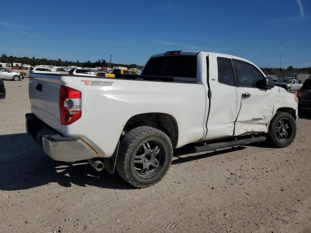 5TFRM5F18EX080946 - 2014 TOYOTA TUNDRA DOUBLE CAB SR/SR5 WHITE photo 3