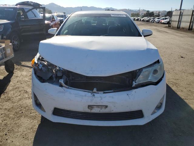 4T1BD1FK8CU035387 - 2012 TOYOTA CAMRY HYBRID WHITE photo 5