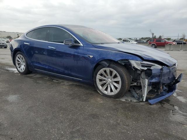 5YJSA1E17GF176214 - 2016 TESLA MODEL S BLUE photo 4