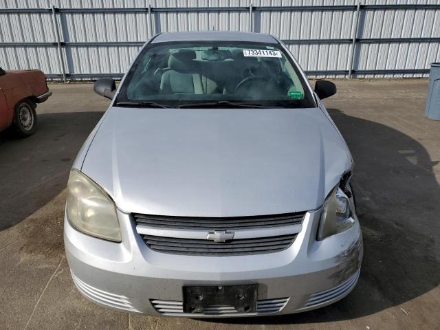 1G1AS18H097125981 - 2009 CHEVROLET COBALT LS SILVER photo 5