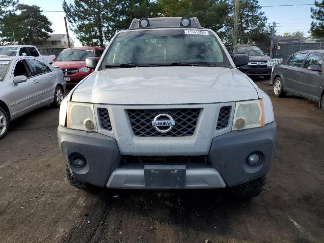 5N1AN0NW0BC518612 - 2011 NISSAN XTERRA OFF ROAD SILVER photo 5