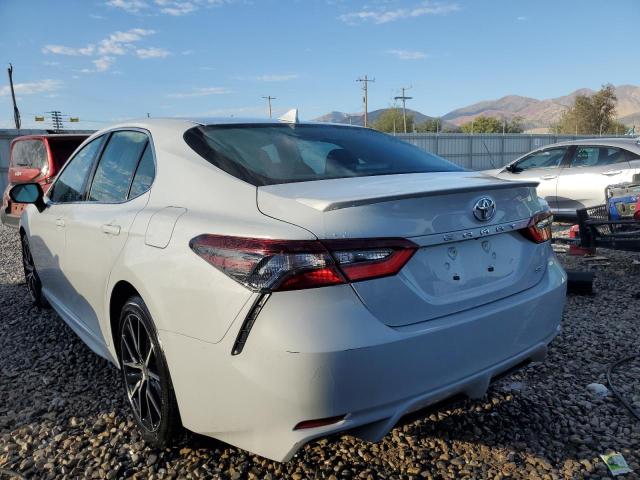 4T1G11AK1RU219066 - 2024 TOYOTA CAMRY SE NIGHT SHADE WHITE photo 2