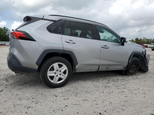 2T3H1RFV5MW136472 - 2021 TOYOTA RAV4 LE GRAY photo 3