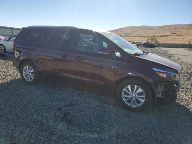 KNDMB5C12H6338652 - 2017 KIA SEDONA LX BURGUNDY photo 4