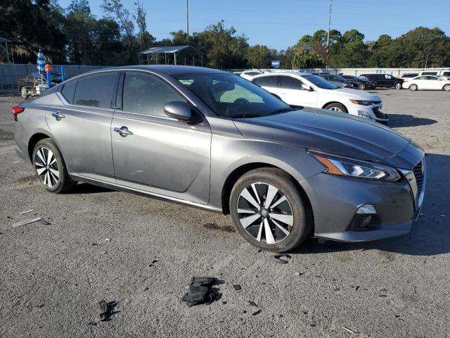 1N4BL4DW5KC202104 - 2019 NISSAN ALTIMA SV GRAY photo 4