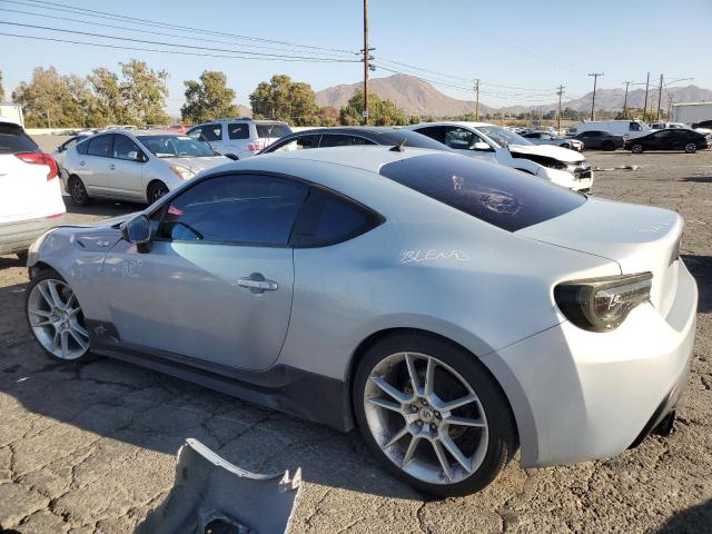 JF1ZNAA11G8708250 - 2016 SCION FR-S GRAY photo 2