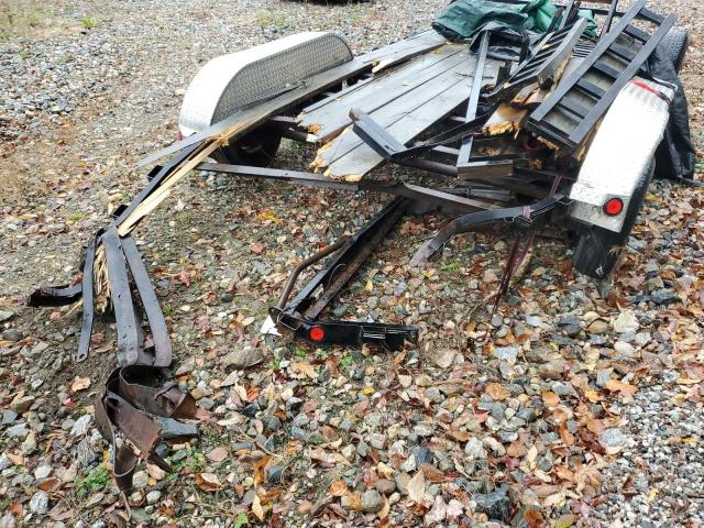 4P5482021A2147611 - 2010 PJ TRAILER BLACK photo 9