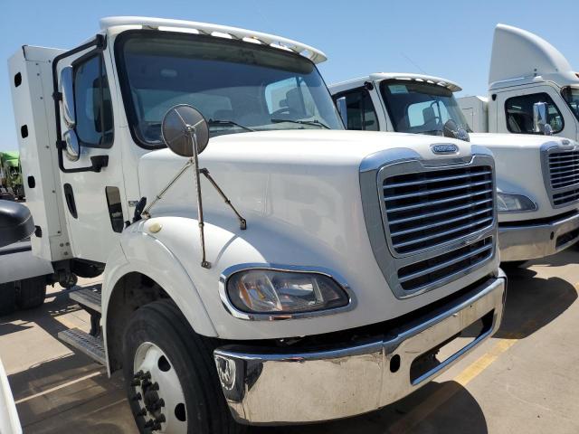 1FUBC5DX2DHFB5097 - 2013 FREIGHTLINER M2 112 MEDIUM DUTY WHITE photo 4