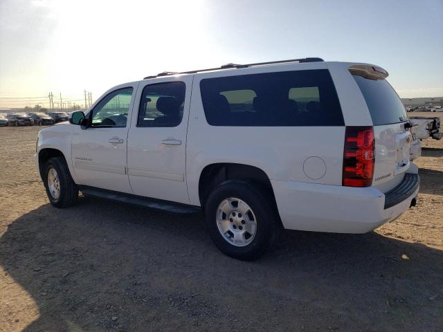 1GNSCJE00DR137849 - 2013 CHEVROLET SUBURBAN C1500 LT WHITE photo 2