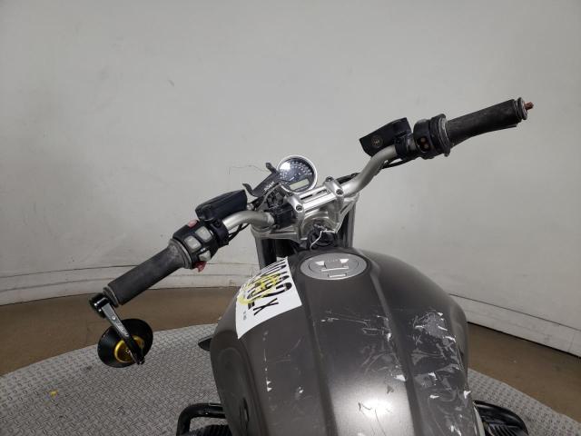 WB10J3301HZ794036 - 2017 BMW R NINE T SCRAMBLER SILVER photo 7