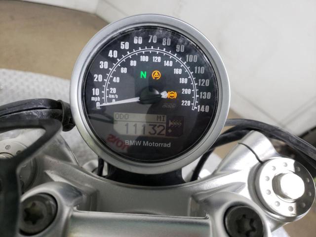 WB10J3301HZ794036 - 2017 BMW R NINE T SCRAMBLER SILVER photo 8