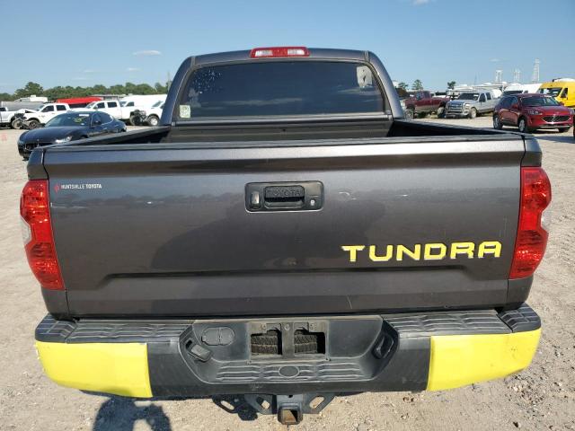 5TFEY5F1XFX174976 - 2015 TOYOTA TUNDRA CREWMAX SR5 GRAY photo 6