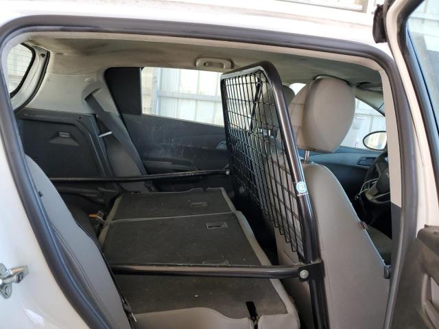 1G1JA6SH4F4201398 - 2015 CHEVROLET SONIC LS 白色 照片 10