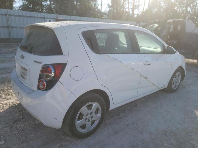 1G1JA6SH4F4201398 - 2015 CHEVROLET SONIC LS WHITE photo 3