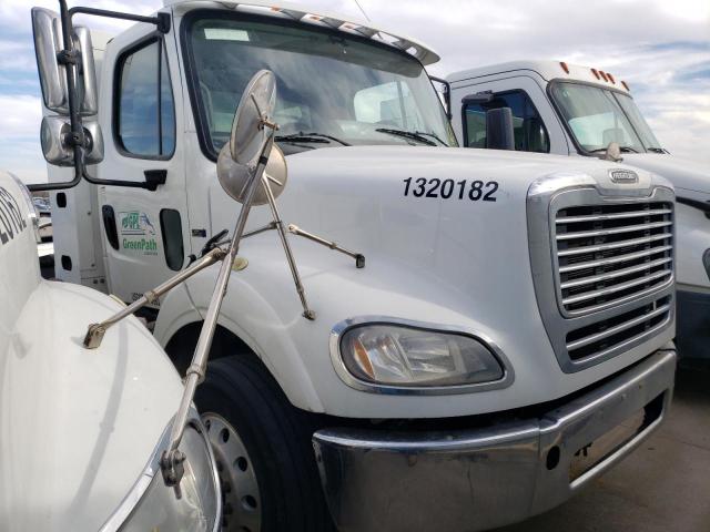 1FUBC5DX4DHFB5103 - 2013 FREIGHTLINER M2 112 MED WHITE photo 4