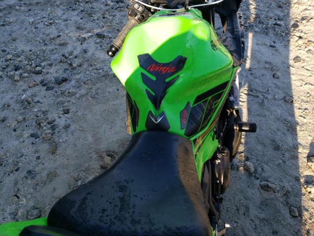 ML5EXER15PDA89526 - 2023 KAWASAKI EX650 R TWO TONE photo 5