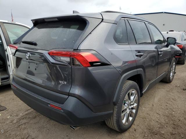 2T3C1RFV0MC170802 - 2021 TOYOTA RAV4 XLE PREMIUM GRAY photo 3