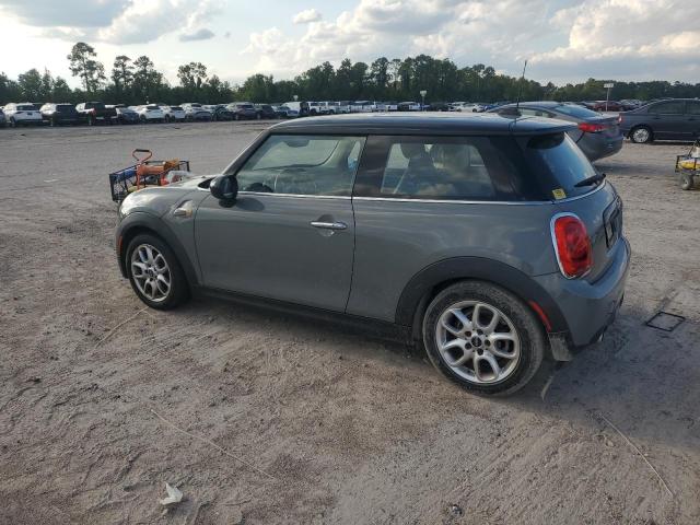 WMWXP5C59K2H97063 - 2019 MINI COOPER GRAY photo 2