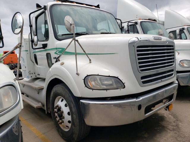 1FUJC5DX8CHBR9073 - 2012 FREIGHTLINER M2 112 MEDIUM DUTY WHITE photo 4