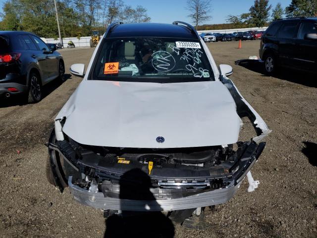 W1N4M4HB5PW319820 - 2023 MERCEDES-BENZ GLB 250 4MATIC WHITE photo 5