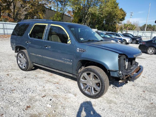 1GYFK638X8R138994 - 2008 CADILLAC ESCALADE LUXURY BLUE photo 4