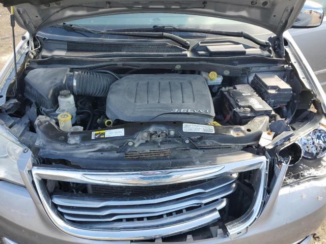 2C4RC1CG8ER470447 - 2014 CHRYSLER TOWN & COU TOURING L SILVER photo 11