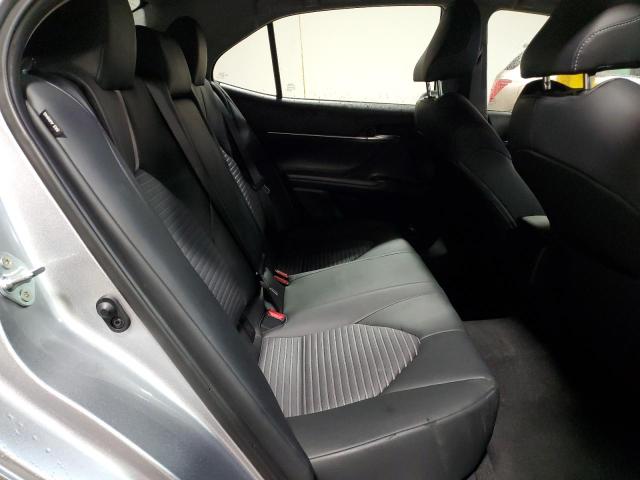 4T1G11AK1RU889216 - 2024 TOYOTA CAMRY SE NIGHT SHADE SILVER photo 10