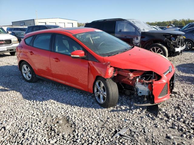 1FADP3K29DL106311 - 2013 FORD FOCUS SE RED photo 4