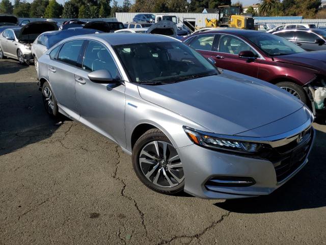 1HGCV3F15JA015820 - 2018 HONDA ACCORD HYBRID SILVER photo 4