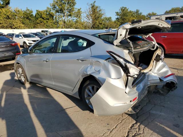 5NPDH4AE8FH604449 - 2015 HYUNDAI ELANTRA SE SILVER photo 2