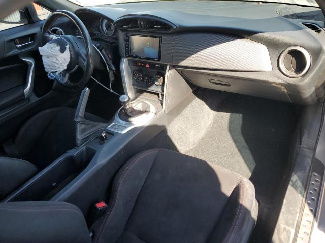 JF1ZNAA11G8709527 - 2016 TOYOTA SCION FR-S 银色 照片 8