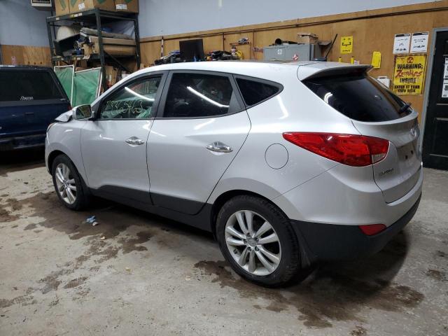 KM8JUCAC6DU558576 - 2013 HYUNDAI TUCSON GLS SILVER photo 2