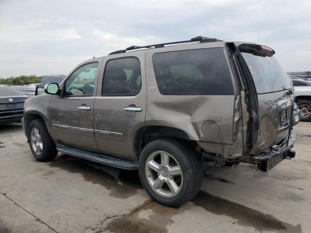 1GNSKCE00BR132999 - 2011 CHEVROLET TAHOE K1500 LTZ GRAY photo 2