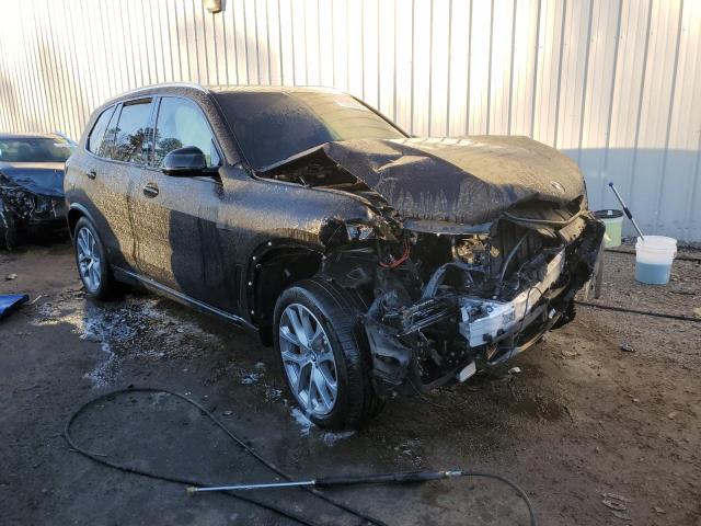 5UXCR6C58KLK85303 - 2019 BMW X5 XDRIVE40I BLACK photo 4