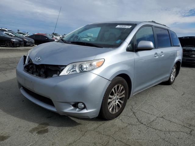 2014 TOYOTA SIENNA XLE, 